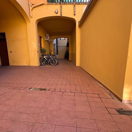 Ferienwohnung Housmart Senzanome 9/3 Bologna Exterior foto
