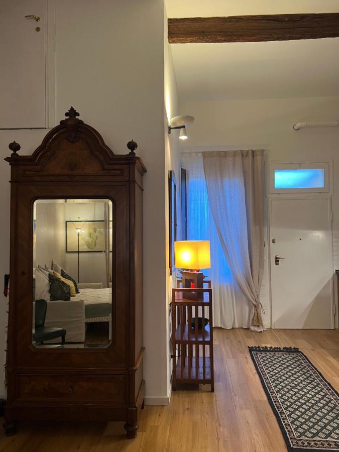 Ferienwohnung Housmart Senzanome 9/3 Bologna Exterior foto